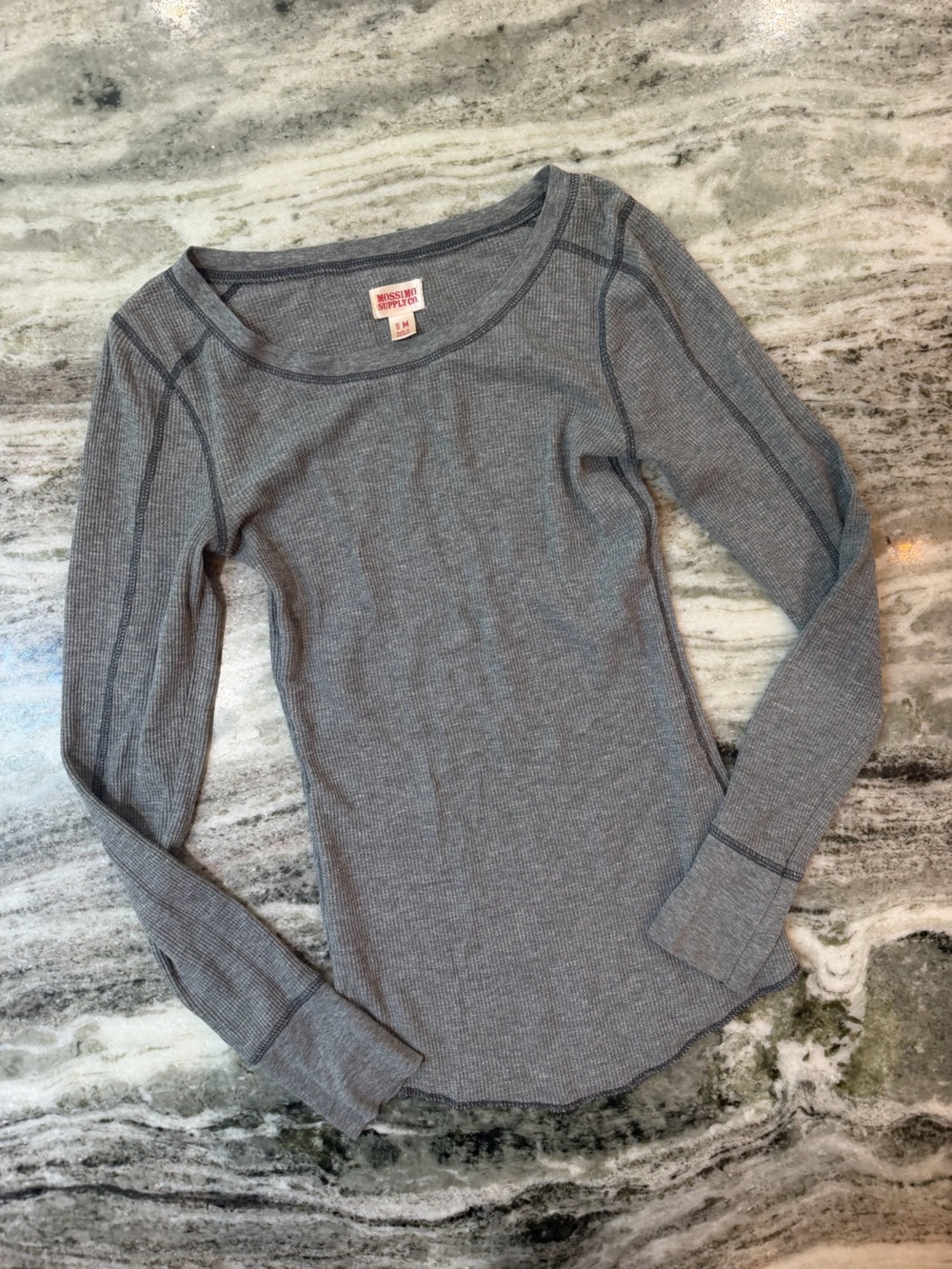 Mossimo Supply Co. Gray Waffle Long-Sleeve Thermal Tee